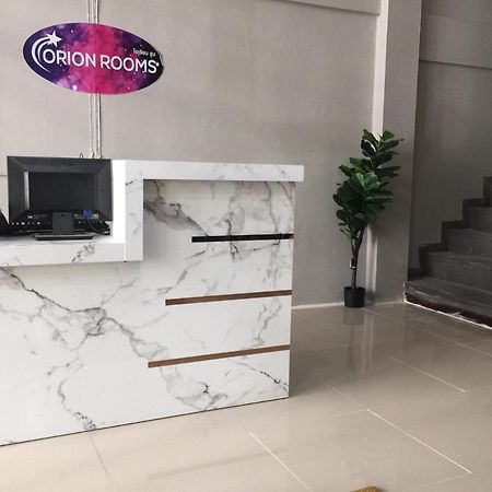 Zen Sukhumvit33 Banguecoque Exterior foto